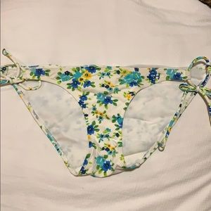 Gilly Hicks bikini bottom